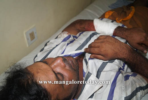 Gang barges into house at Suratkal 1